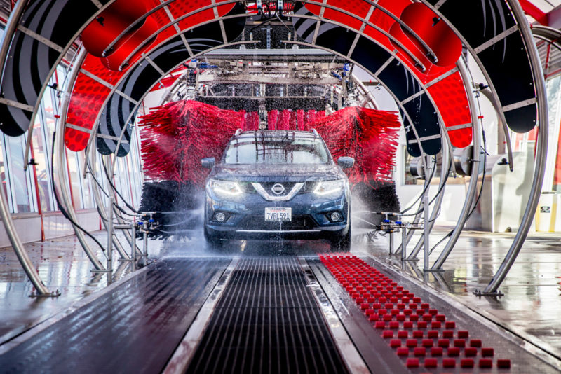 The Best Carwash in Orange County, CA Rapids Express